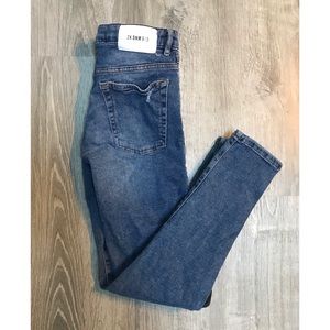 🇺🇸 Zara Boys Side Stripe Jeans 🇺🇸